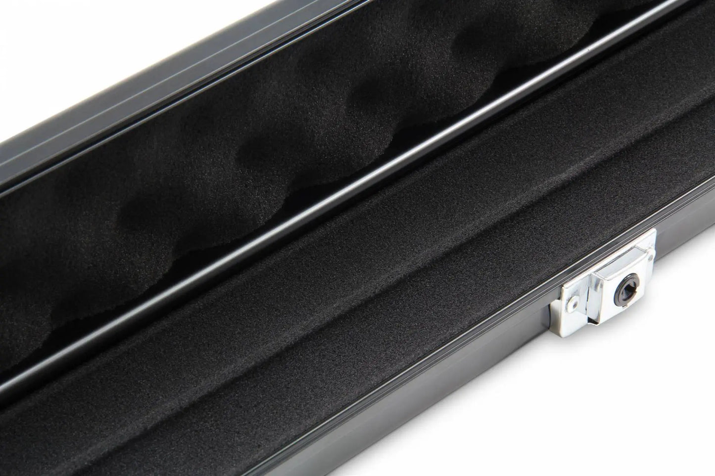 1-piece-aluminium-black-cue-case-4
